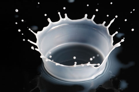 Image of milk splashing